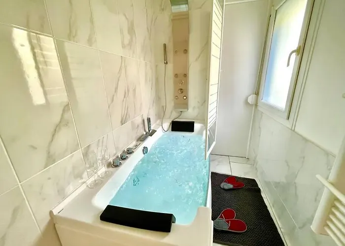 Lägenhet Splendide Cocon Sauna & Balneo *